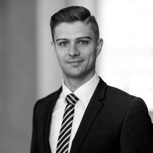 Lukas Schlotfeldt - Senior Consultant